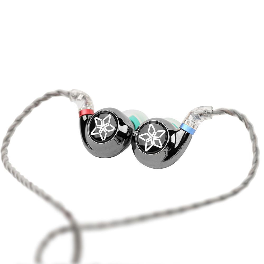 Carbon-Based Dynamic Driver IEMs FiiO FH11